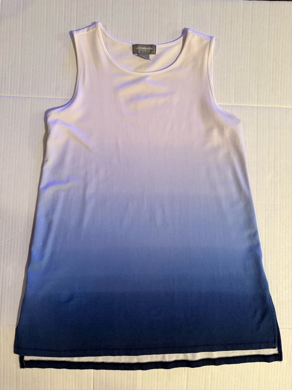 Liz Claiborne Lavender-to-Navy Ombre Sleeveless Tank size small